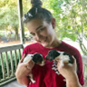 Meet your Posher, Sarah